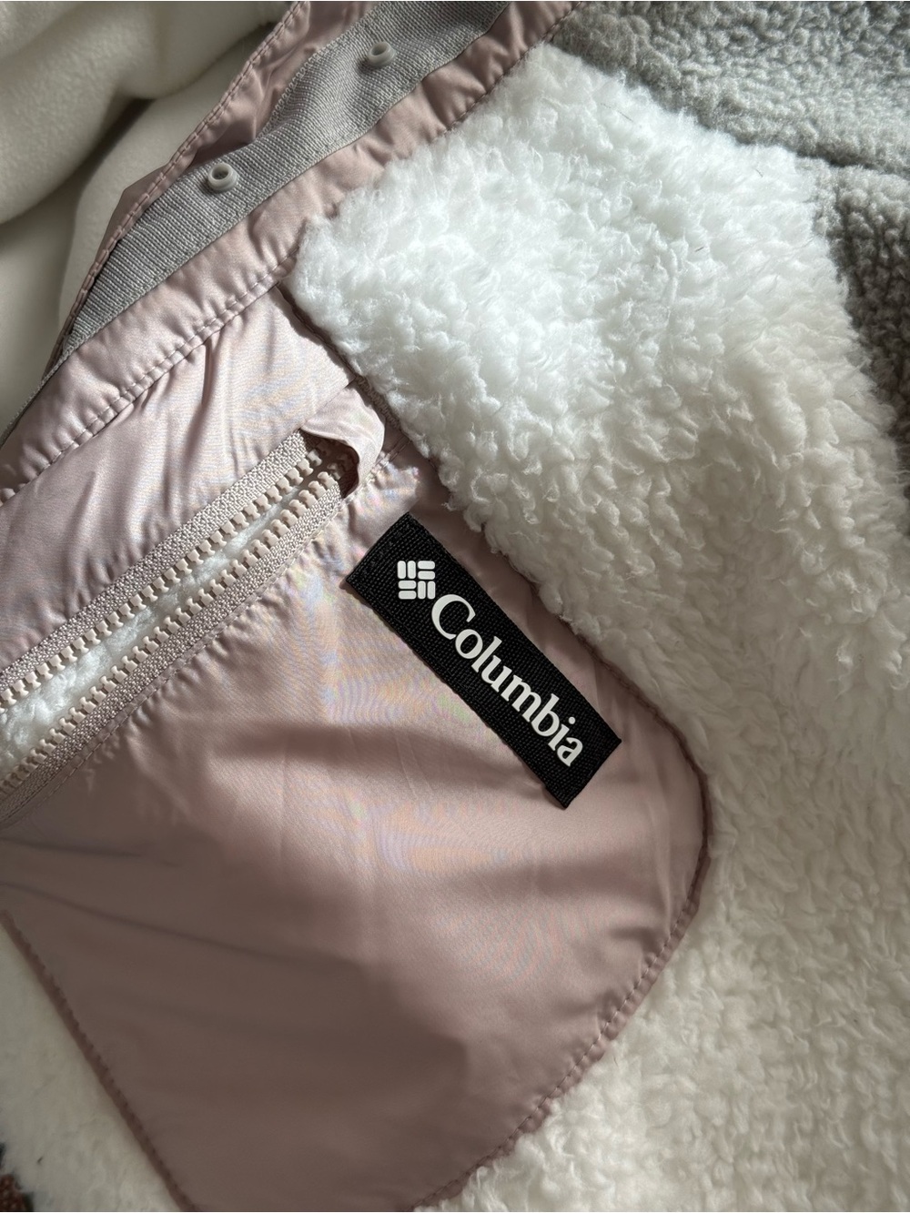 Columbia Women's Blush Pink Sherpa Jacket with White Faux Shearling